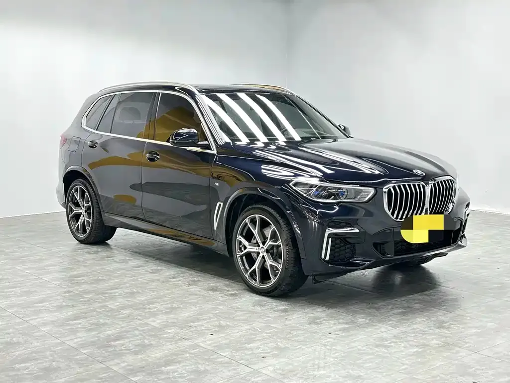 BMW X5 — фото 2