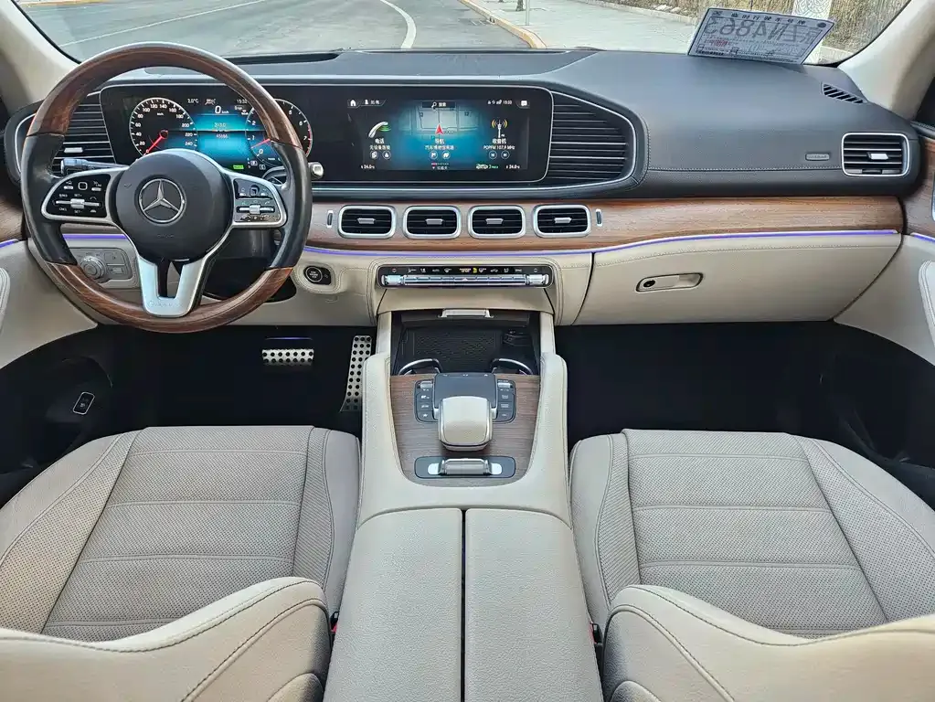 Mercedes-Benz GLS — фото 3