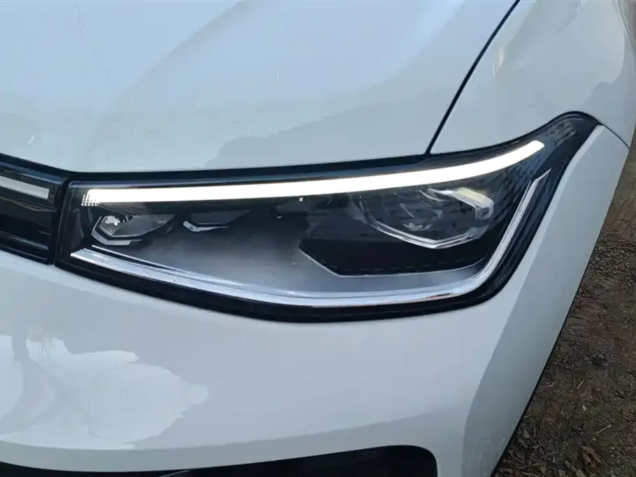 Volkswagen Tharu — фото 2