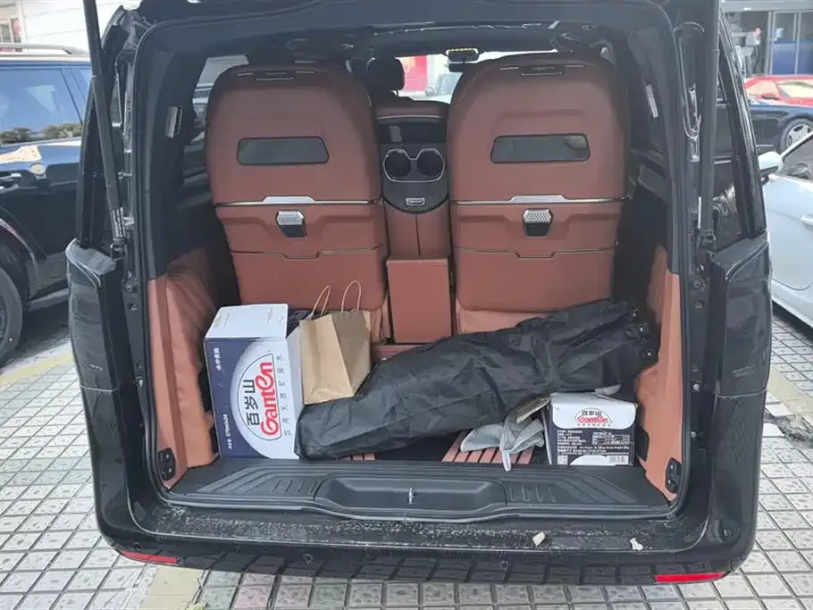 Mercedes-Benz Vito — фото 7