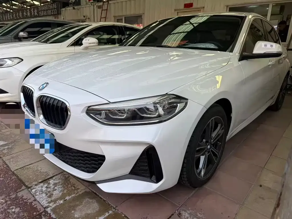 BMW 1 Series — фото 1