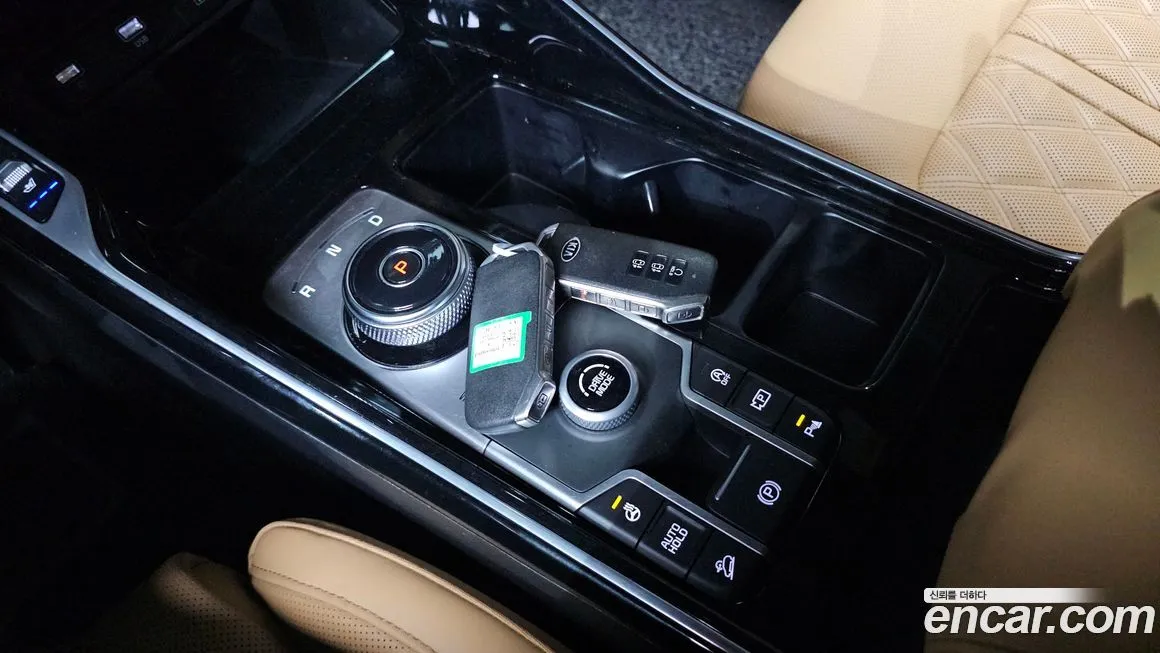 Kia Sorento — фото 10