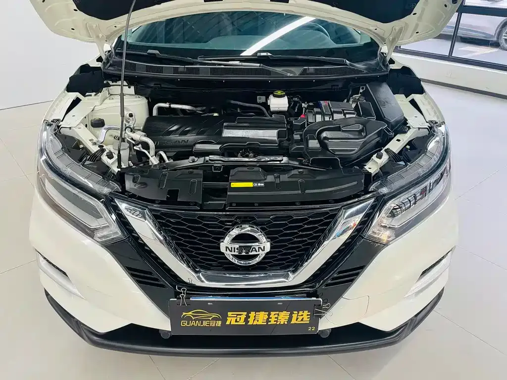 Nissan Qashqai — фото 2