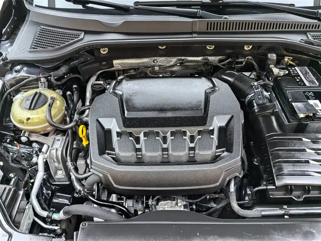 Volkswagen Passat — фото 10