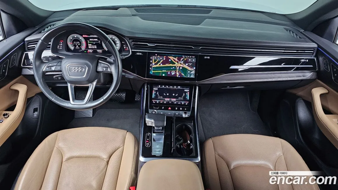 Audi Q8 — фото 10
