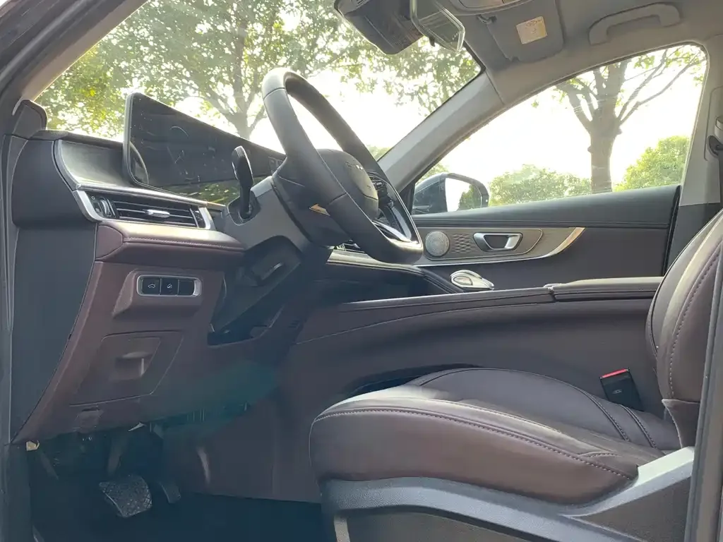 Chery Tiggo 8 PRO — фото 10