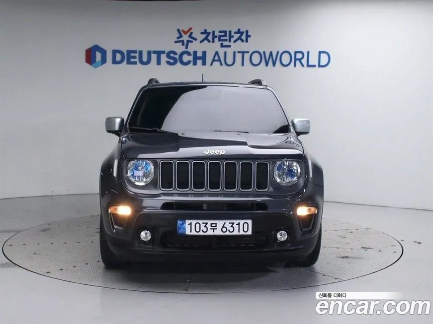 Jeep Renegade — фото 4