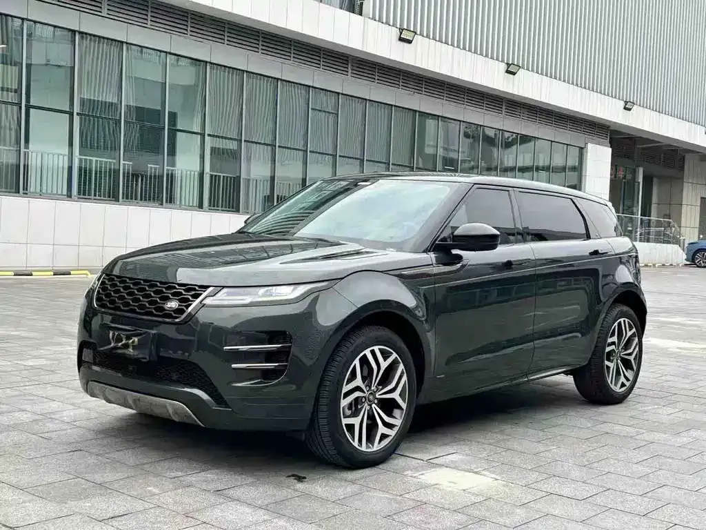 Land Rover Evoque — фото 1