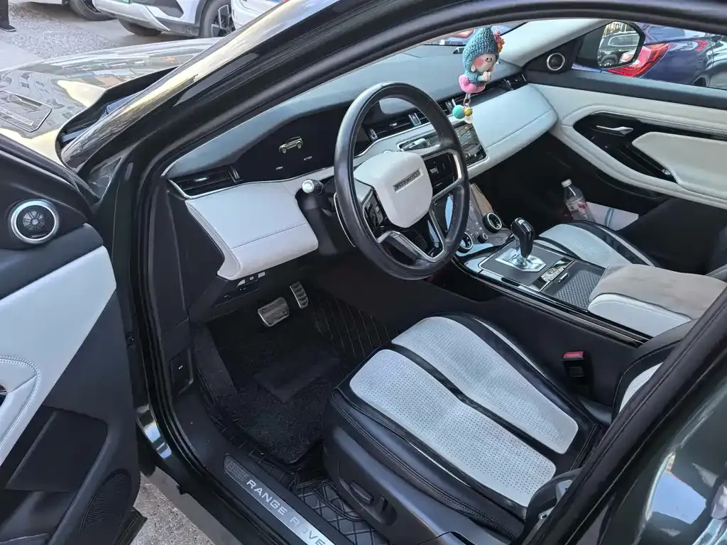 Land Rover Evoque — фото 6