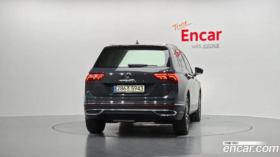 Volkswagen Tiguan — фото 2