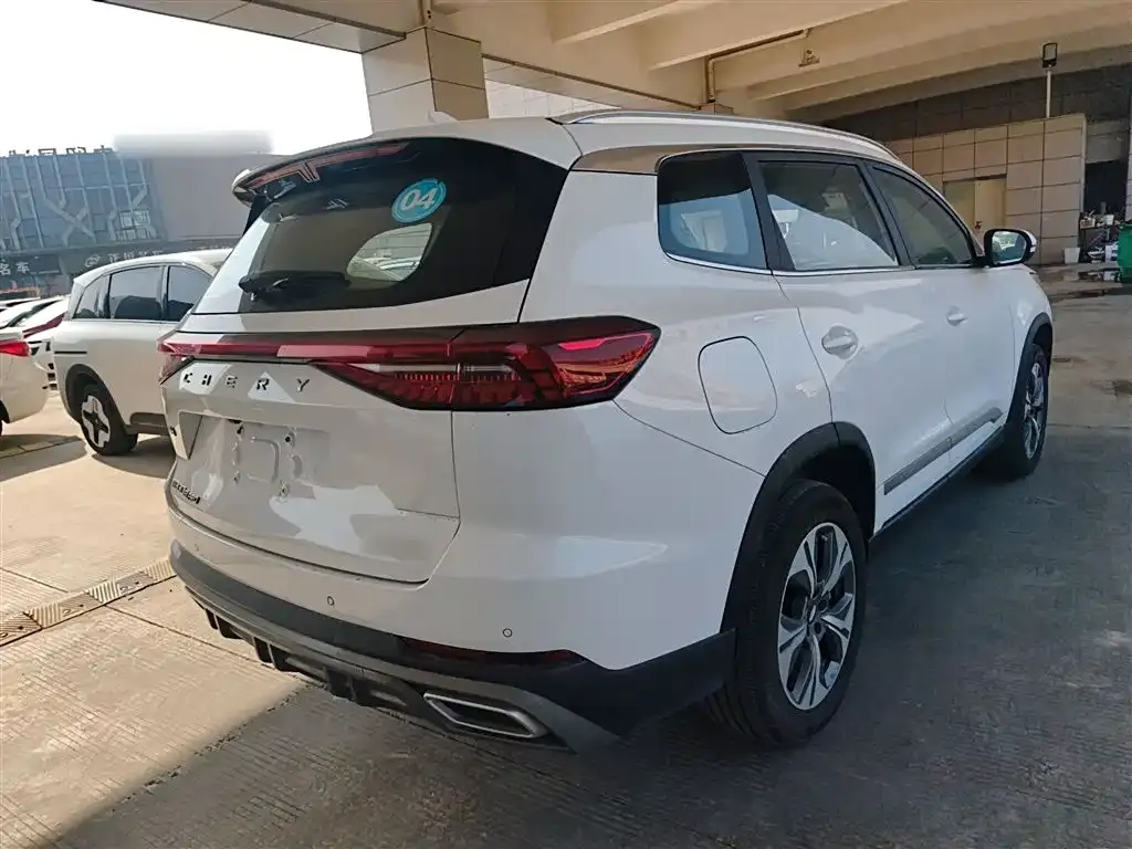 Chery Tiggo 8 PRO NEV — фото 3