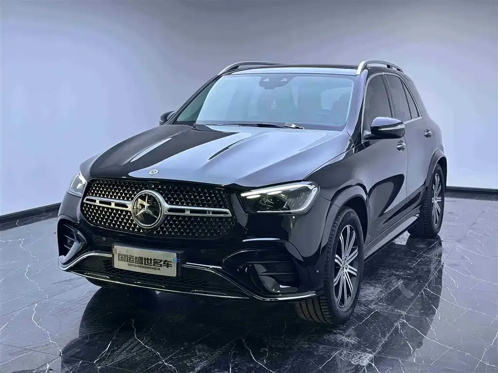 Mercedes-Benz GLE — фото 1