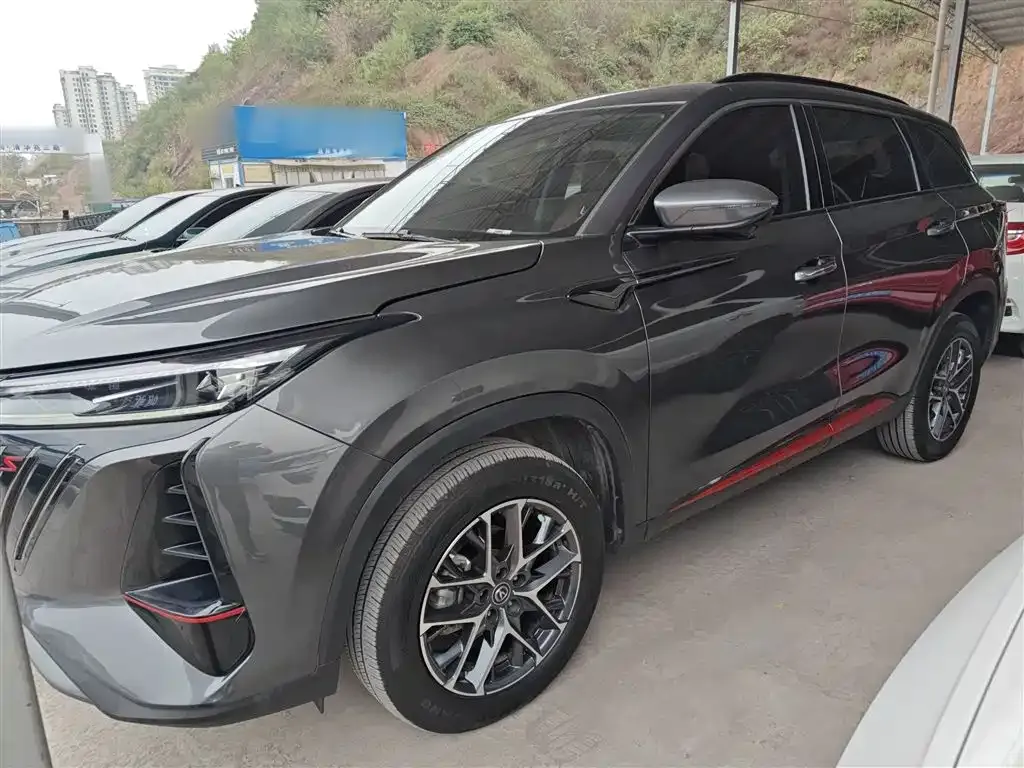 Changan CS75 PLUS — фото 1