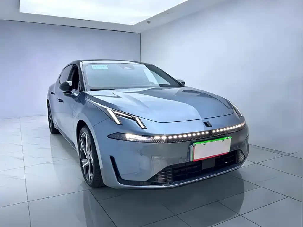 Lynk & Co 07 EM-P — фото 3