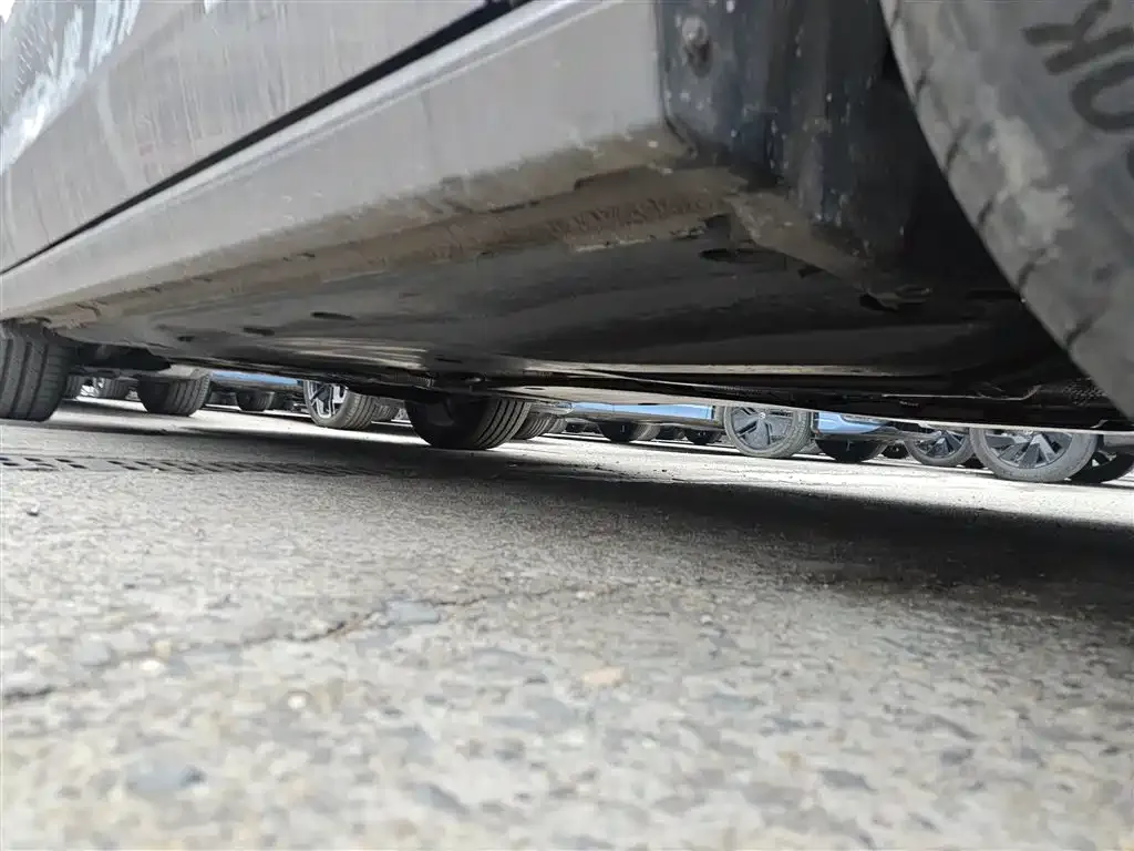 Volkswagen Passat — фото 6