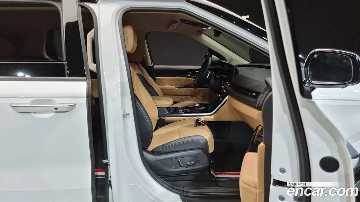 Kia Carnival — фото 10