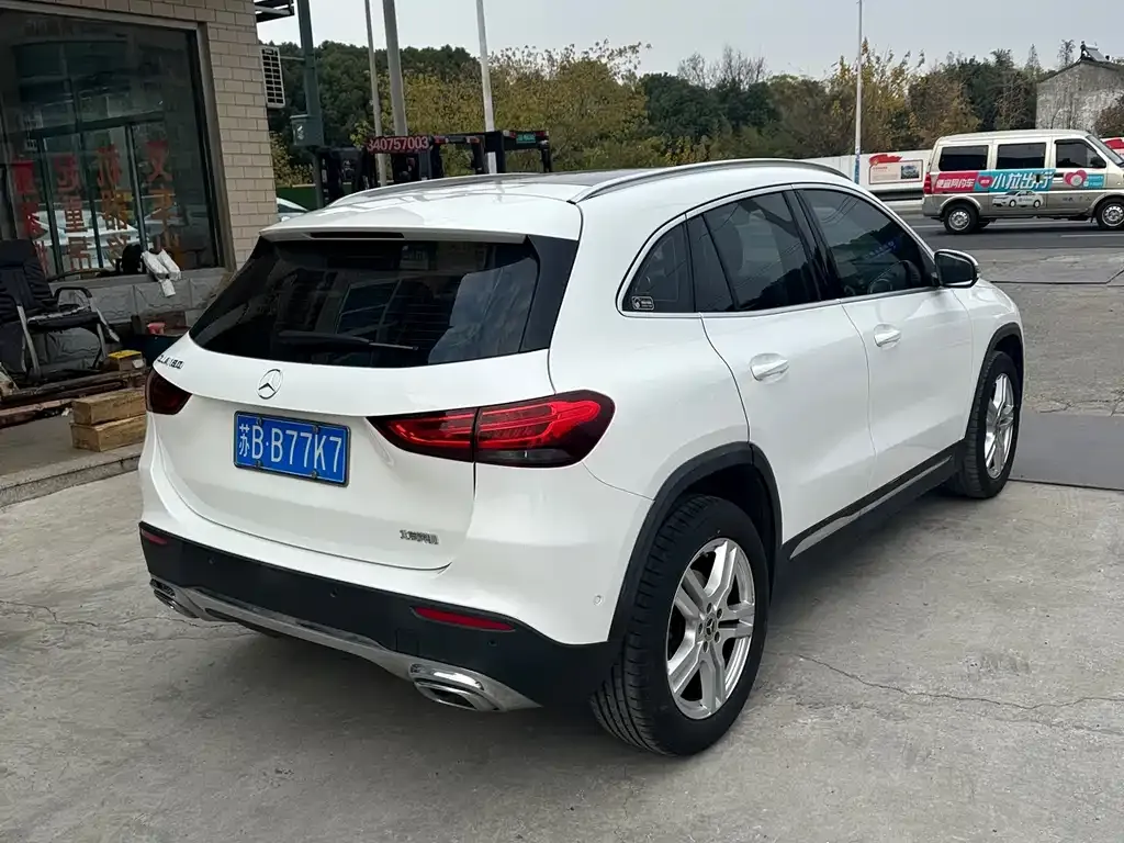 Mercedes-Benz GLA — фото 4