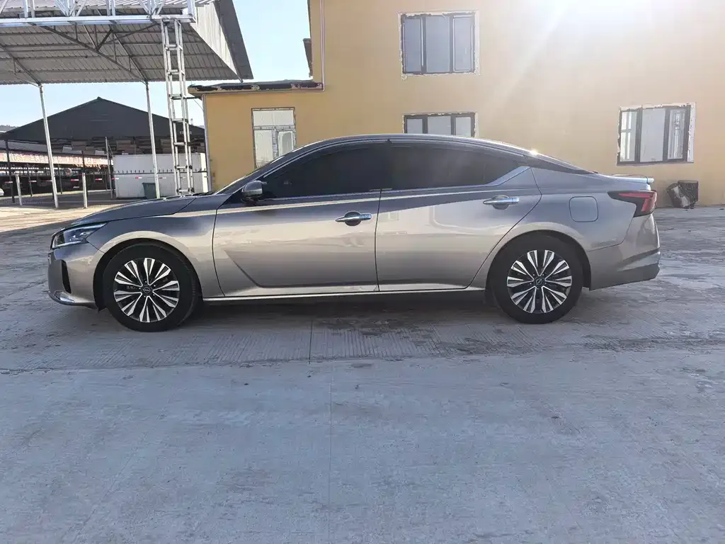 Nissan Teana — фото 10