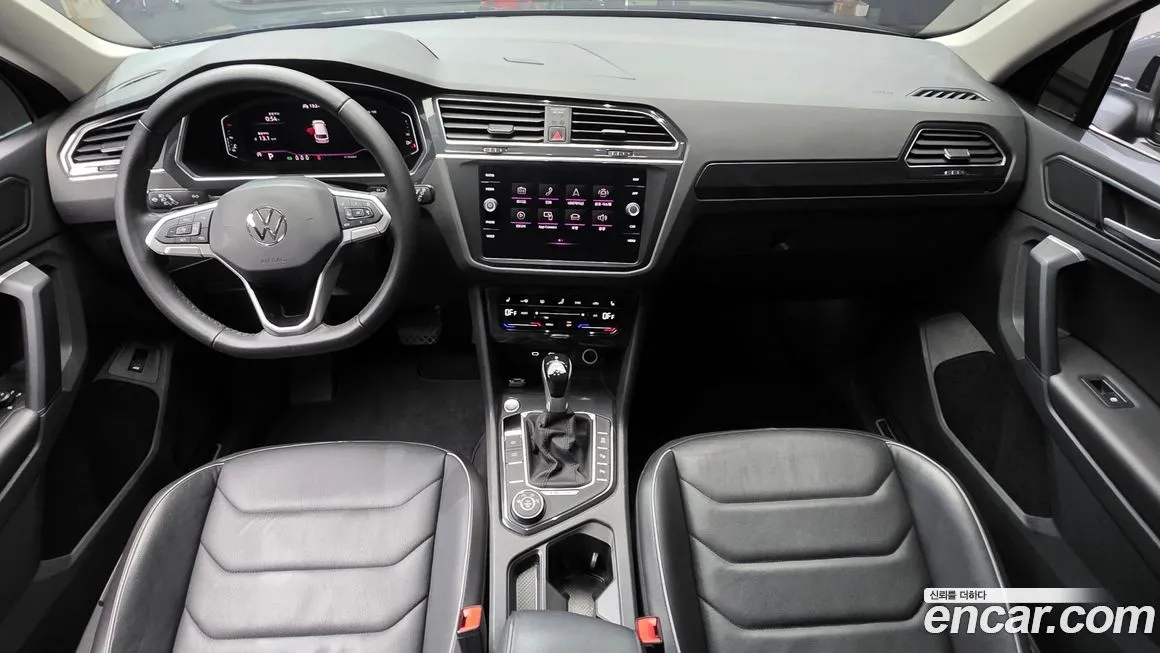 Volkswagen Tiguan — фото 5