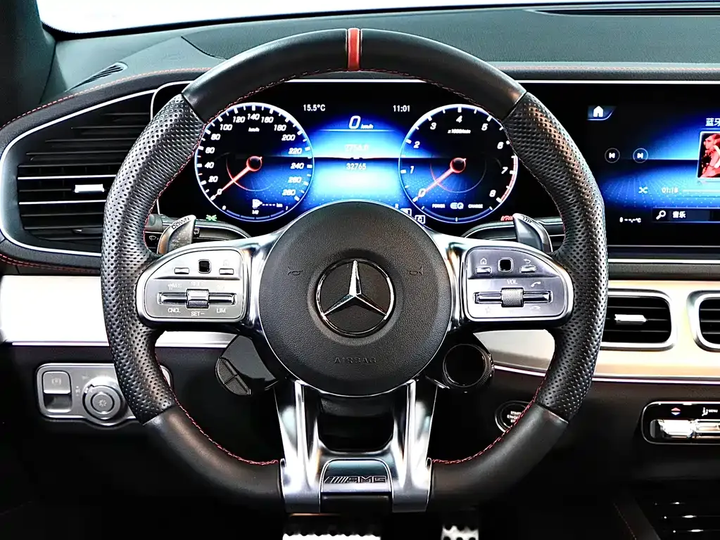 Mercedes-Benz GLE AMG — фото 10