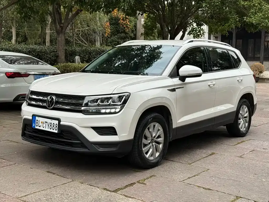 Volkswagen Tharu — фото 1