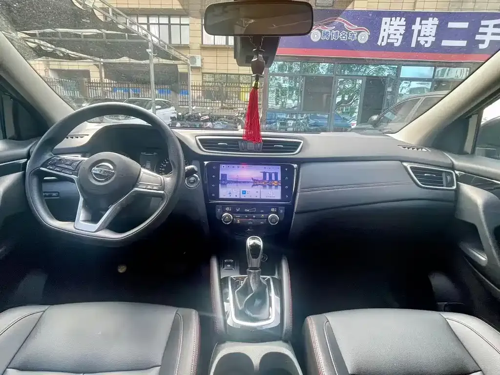 Nissan Qashqai — фото 5