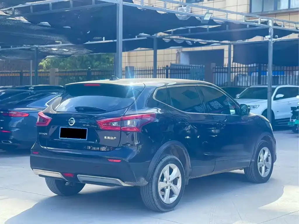 Nissan Qashqai — фото 3