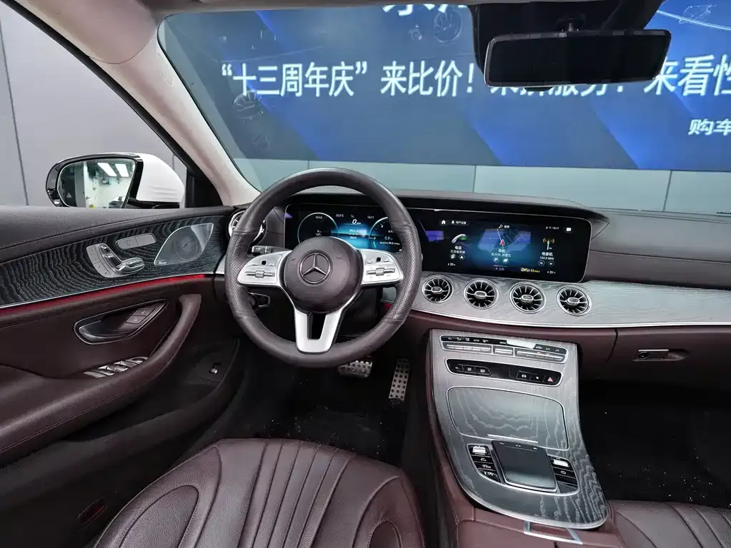 Mercedes-Benz CLS — фото 7