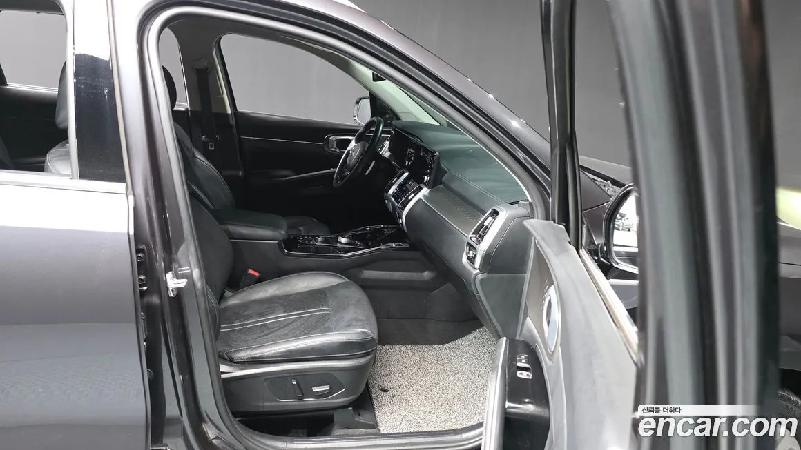 Kia Sorento — фото 4