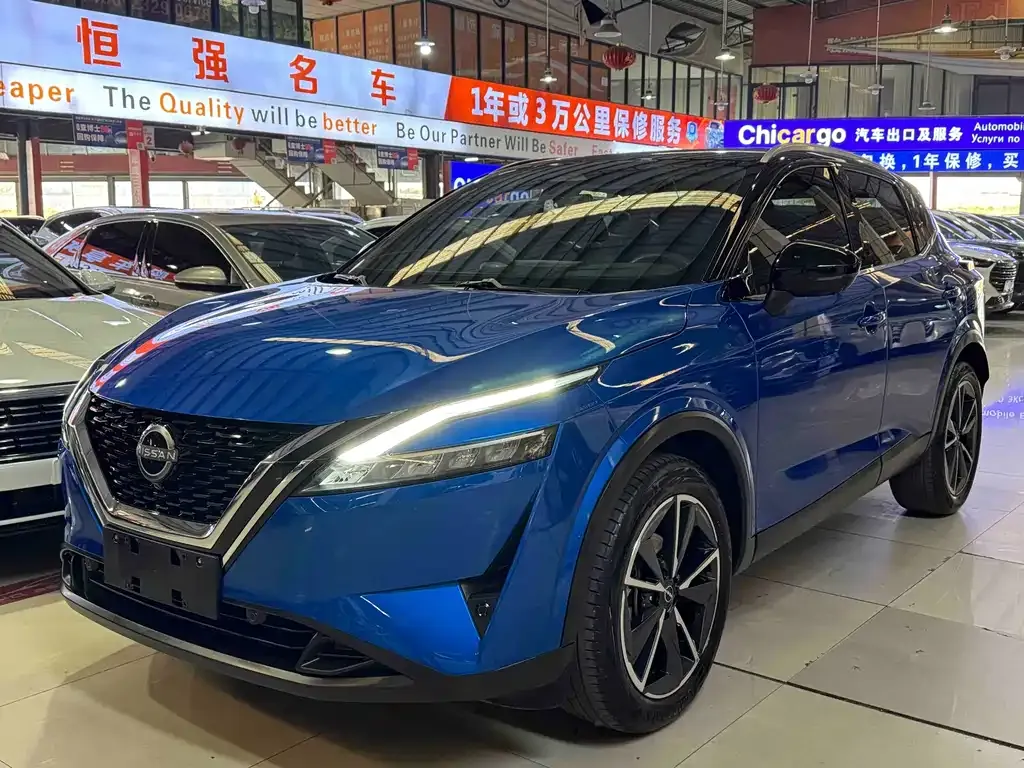 Nissan Qashqai — фото 1