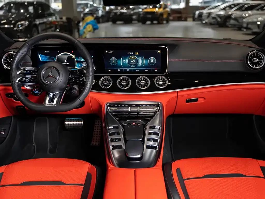 Mercedes-Benz AMG GT — фото 7
