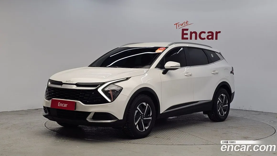 Kia Sportage — фото 1