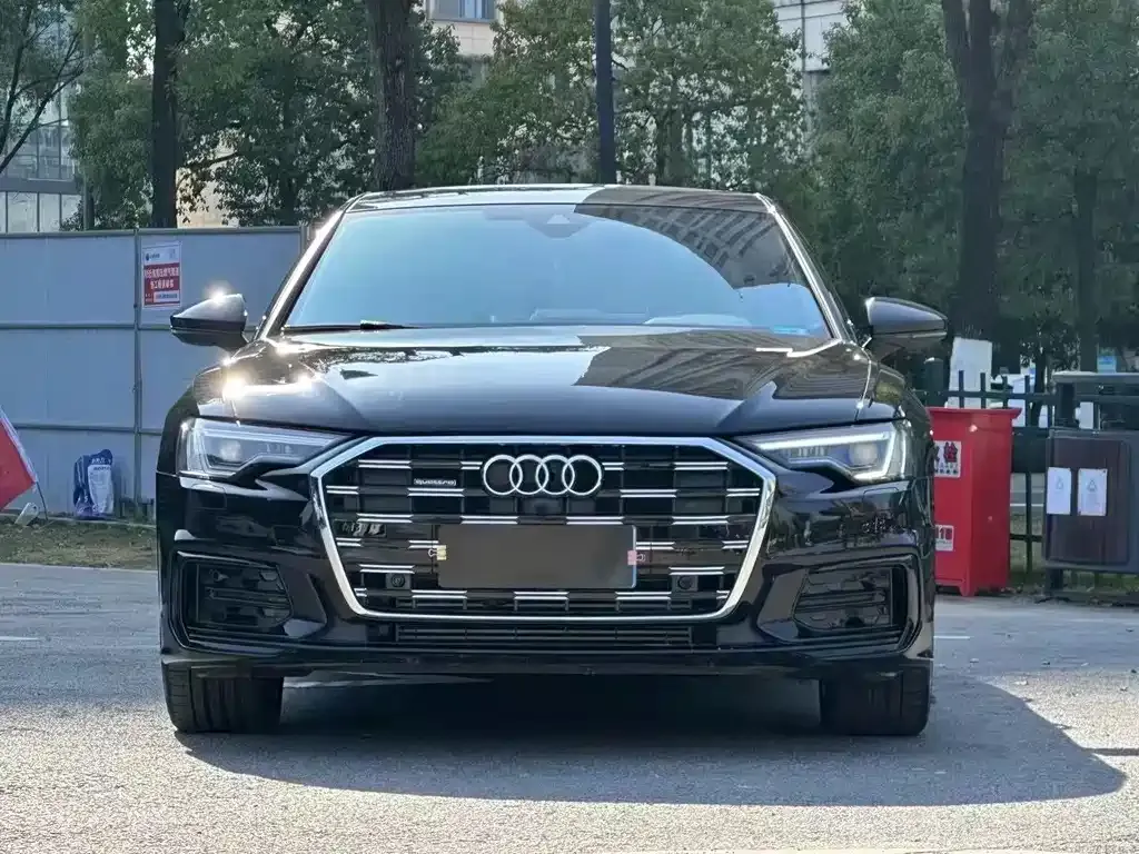 Audi A6L — фото 5