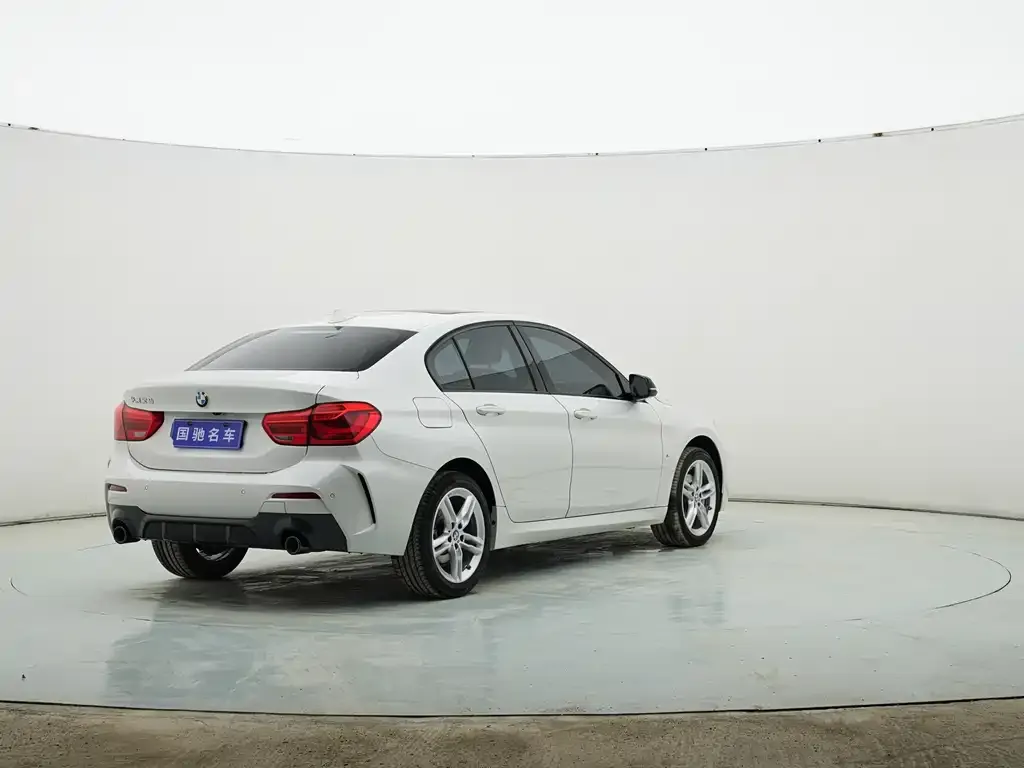 BMW 1 Series — фото 7