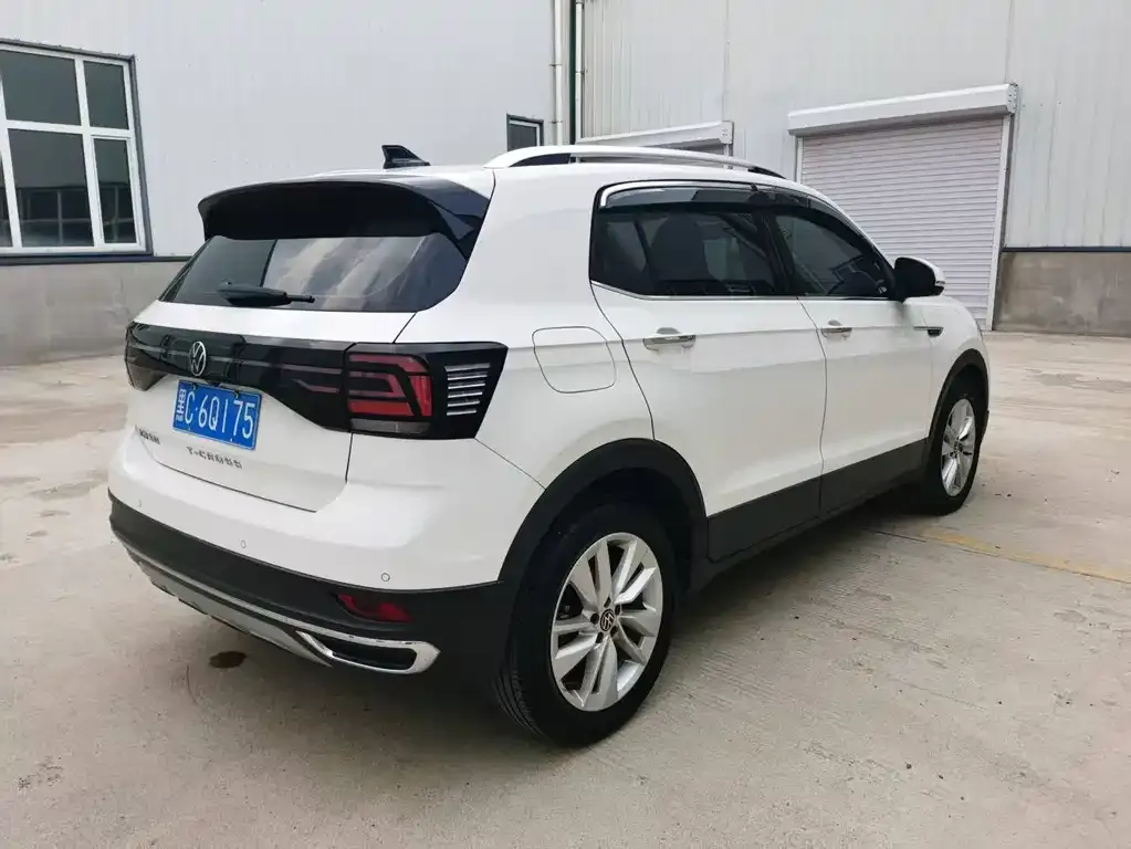 Volkswagen T-Cross — фото 6
