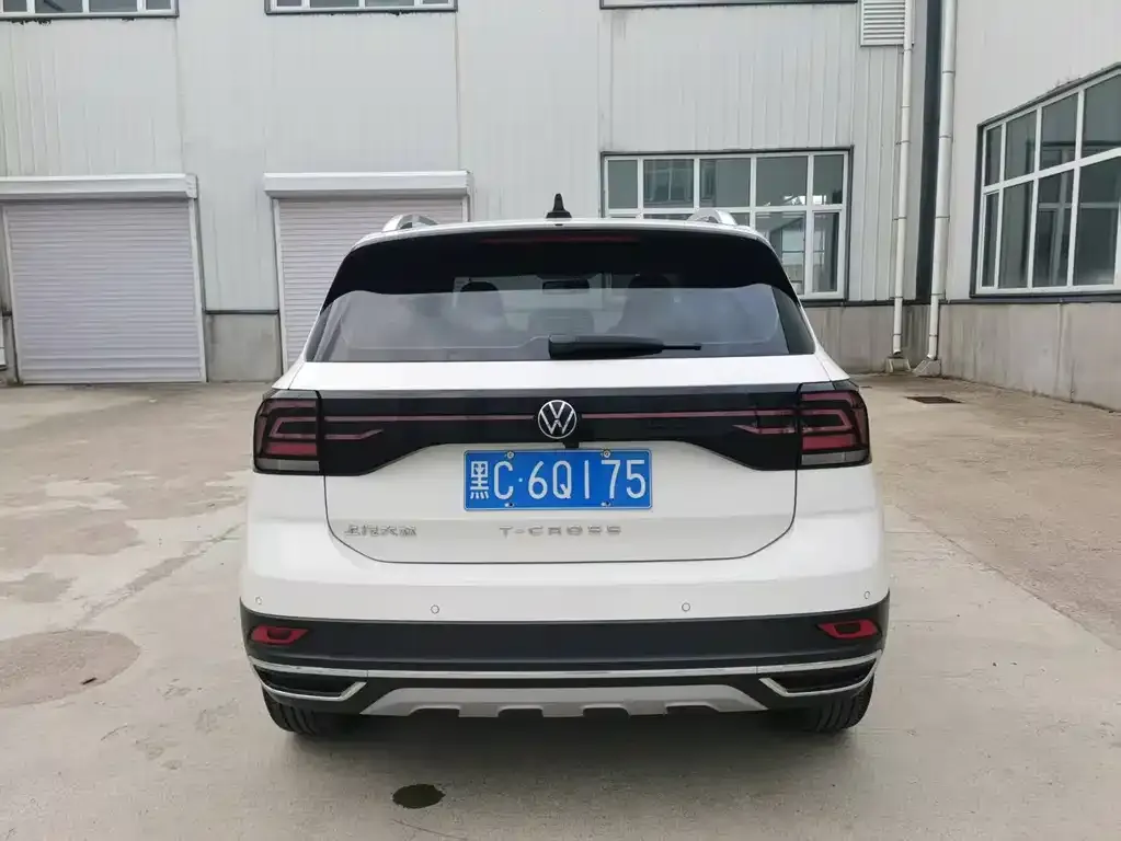 Volkswagen T-Cross — фото 2
