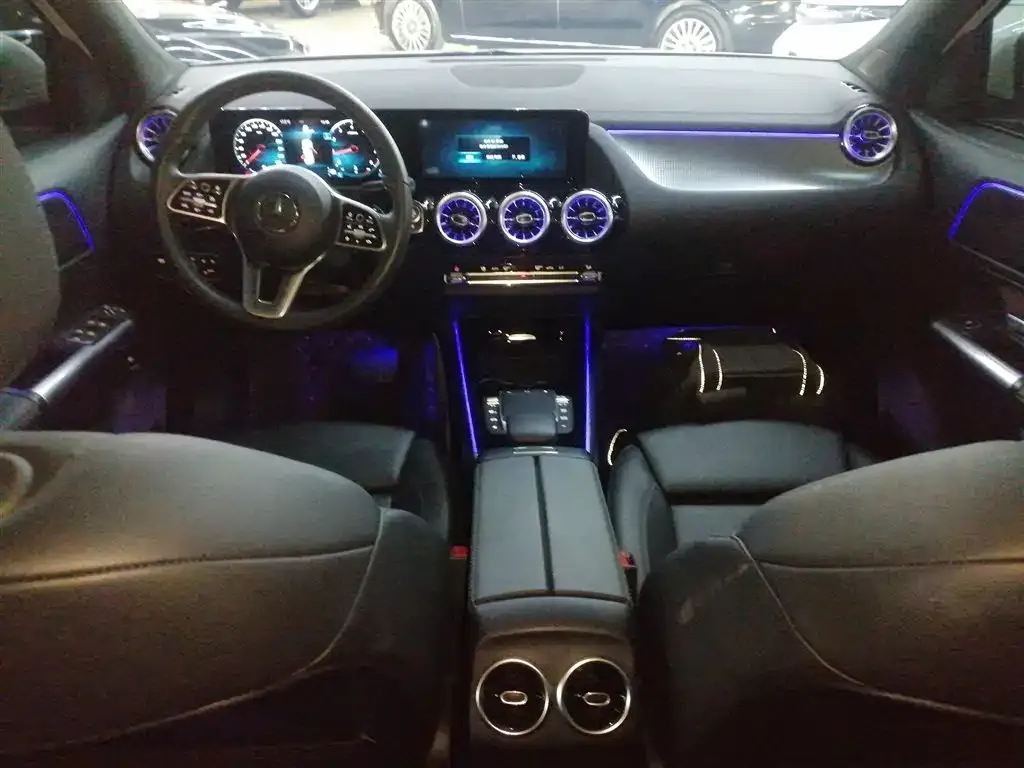 Mercedes-Benz GLA — фото 9