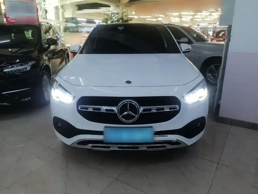 Mercedes-Benz GLA — фото 2