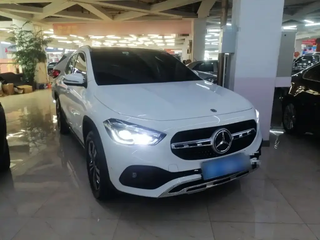Mercedes-Benz GLA — фото 5