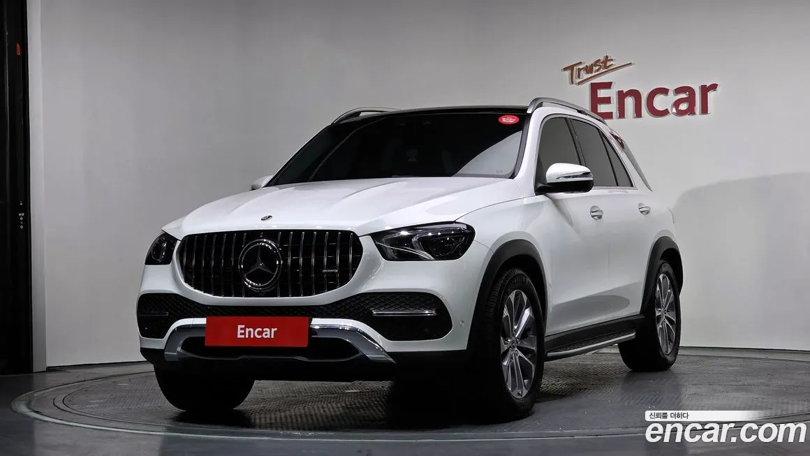 Mercedes-Benz GLE-Class — фото 1