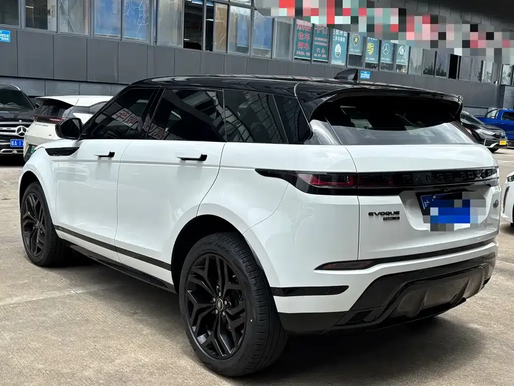 Land Rover Evoque — фото 7