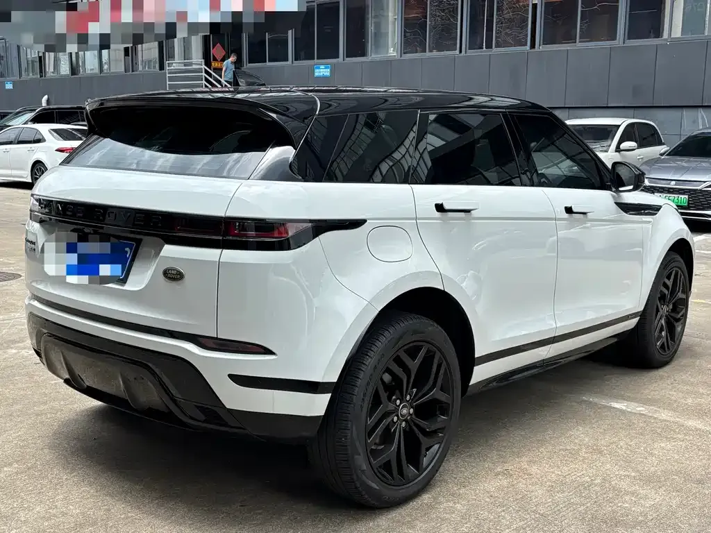 Land Rover Evoque — фото 9