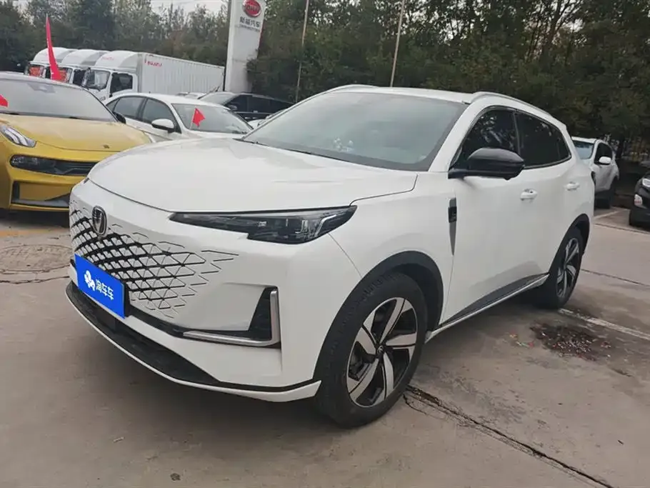 Changan CS55PLUS — фото 1