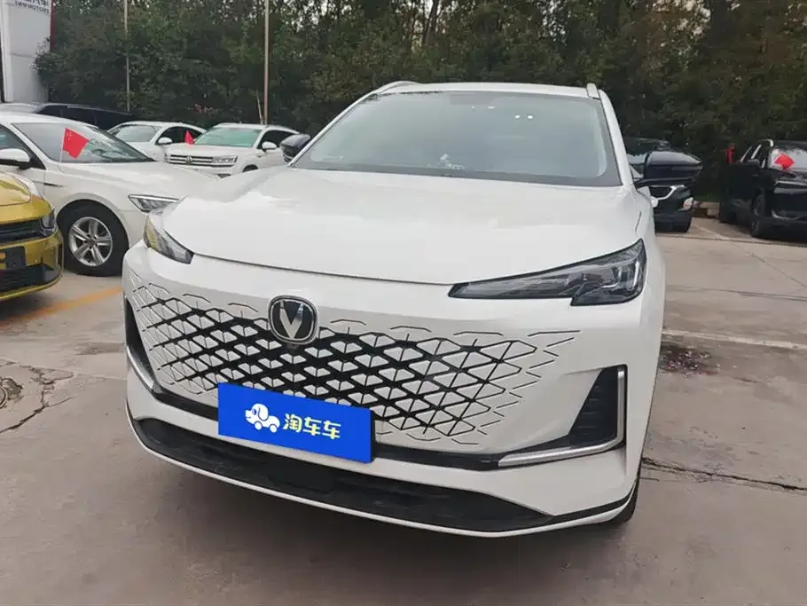 Changan CS55PLUS — фото 10