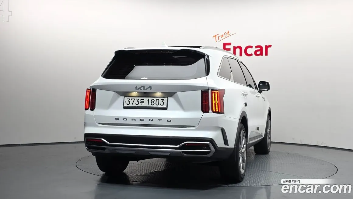 Kia Sorento — фото 4