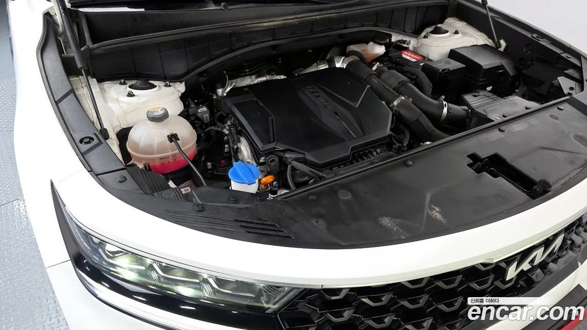 Kia Sorento — фото 9