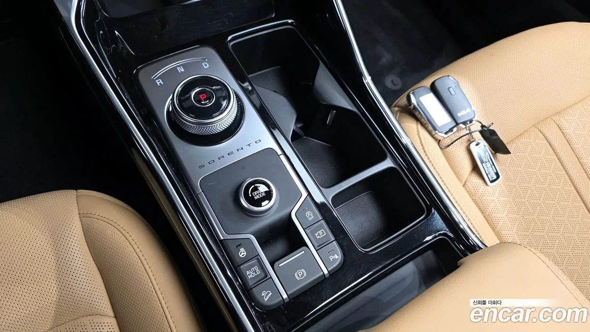 Kia Sorento — фото 10