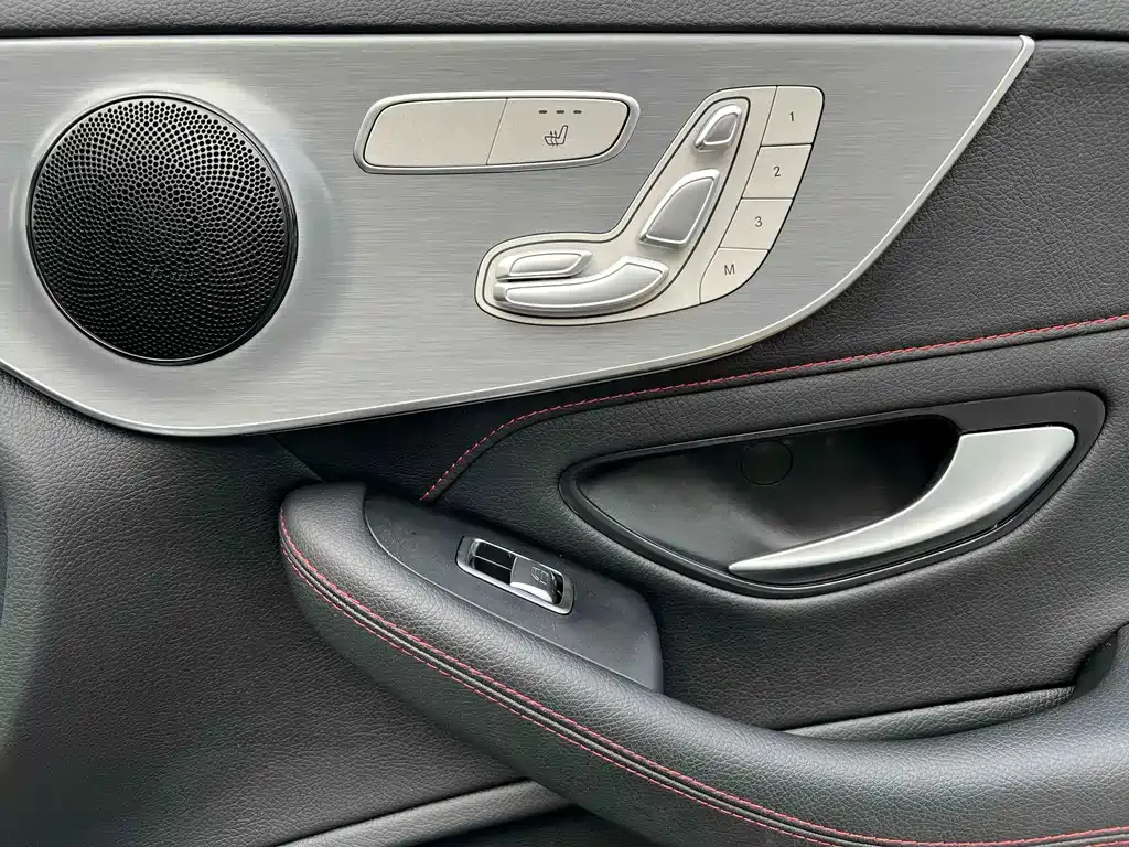 Mercedes-Benz C-Class (Import) — фото 5