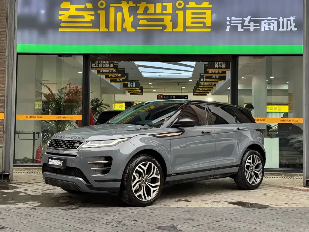 Land Rover Evoque — фото 1