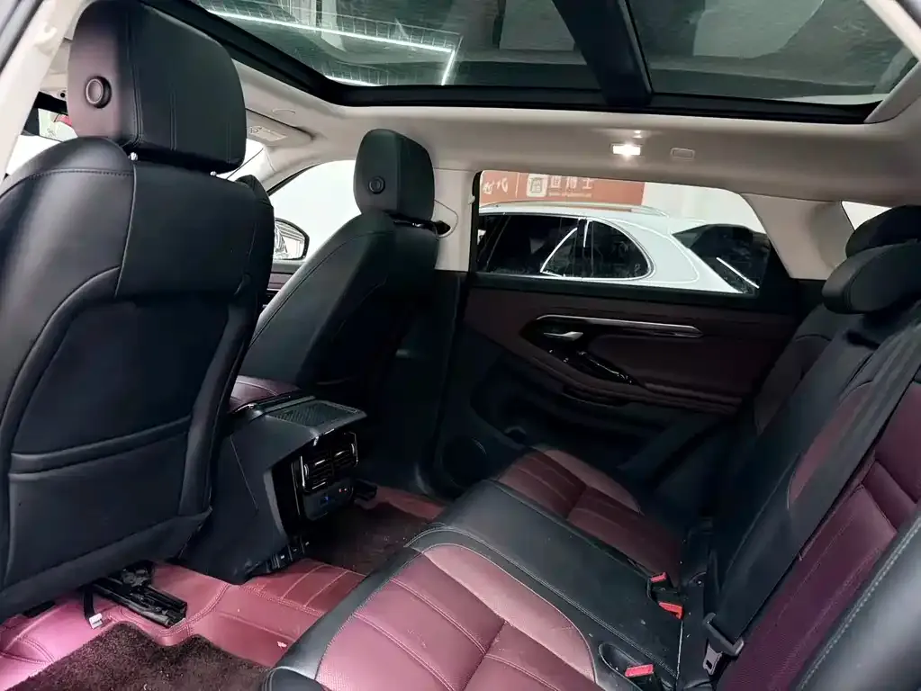 Land Rover Evoque — фото 6